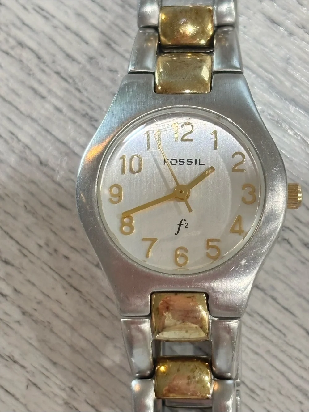 FOSSIL F2 Women’s Two Tone ES-9106 Watch 24mm Face White Face New Battery READ.